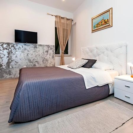 Garzoto rooms&studios Rovinj Exterior foto