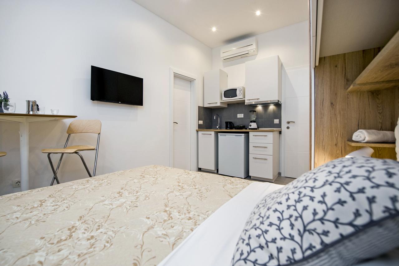 Garzoto rooms&studios Rovinj Exterior foto