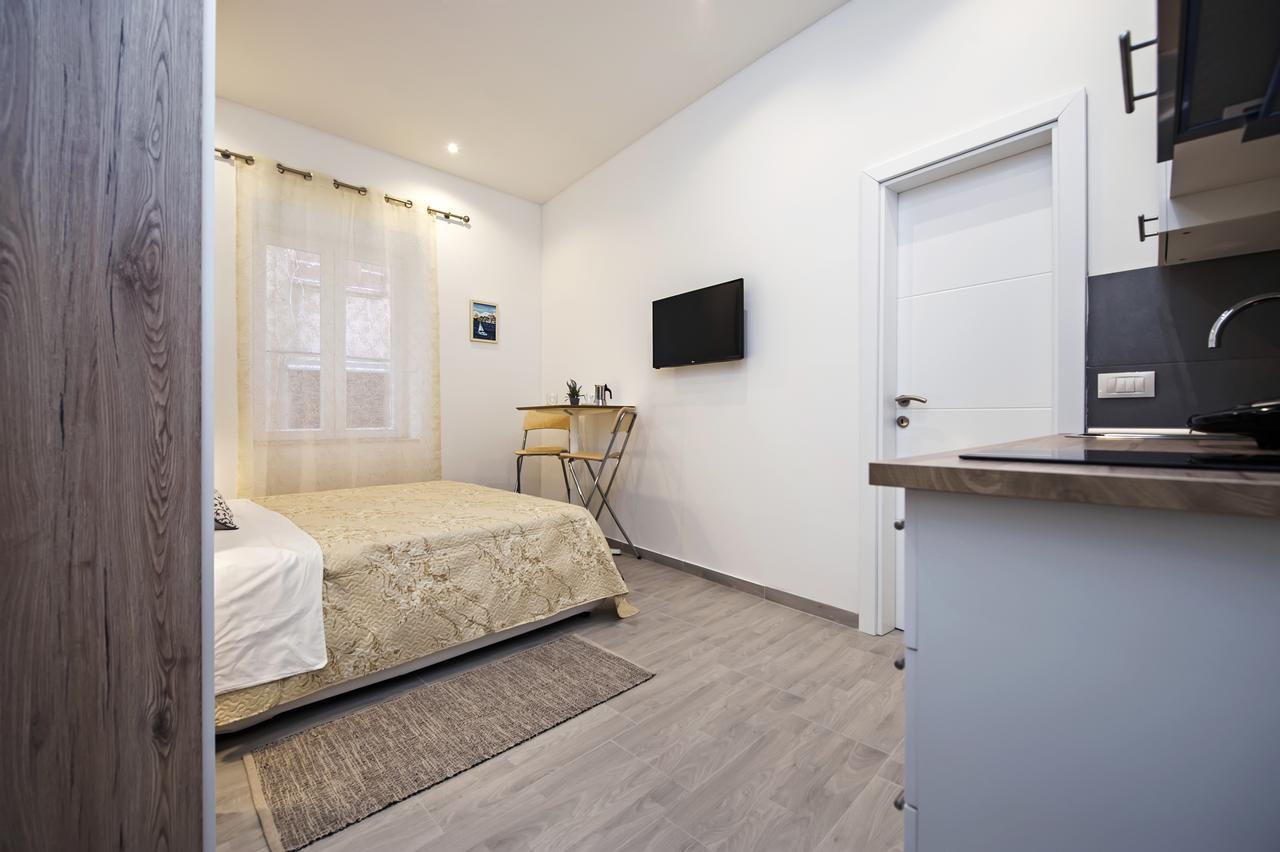 Garzoto rooms&studios Rovinj Exterior foto
