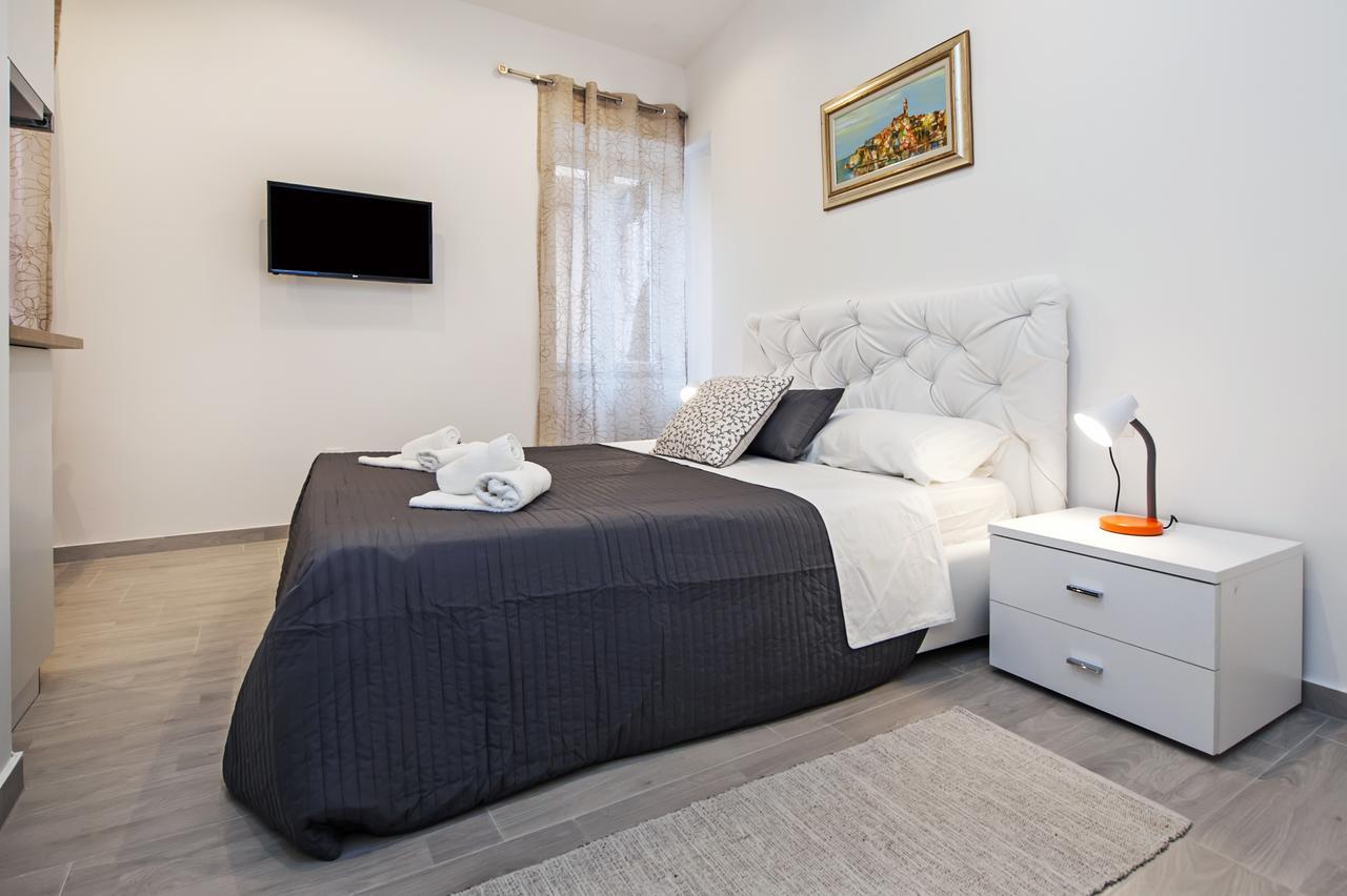 Garzoto rooms&studios Rovinj Exterior foto